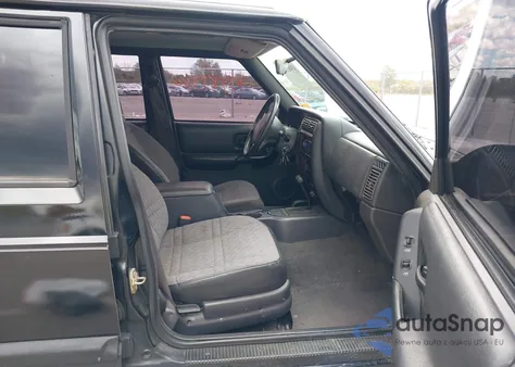 1999 Jeep Cherokee Classic/Sport из США, поврежденный, VIN 1J4FF68S0XL653240